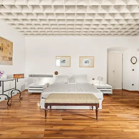 빌라 Elegant Florence Villa, Panoramic View And Pool 바뇨아리폴리